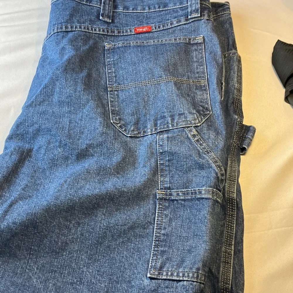 Wrangler Blue Denim Men's Carpenter Jeans Shorts Size 48 Product Code: 64WC5DI